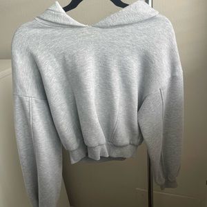 Cropped Hoodie / Hoodie
